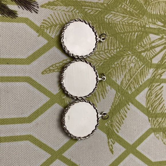 Sterling Vintage Birthstone Medals.  Aquarius/Leo /Scorpio - Picture 5 of 9